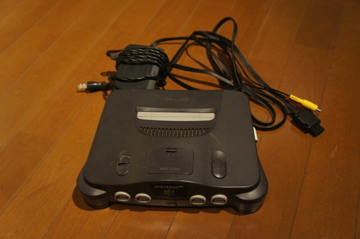Nintendo 任天堂 NINTENDO 64 本体　ゲームソフト7本　アクセサリ　など　中古品