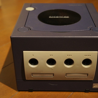 NINTENDO ゲームキューブ　本体、付属品　ゲームソフト１2種類