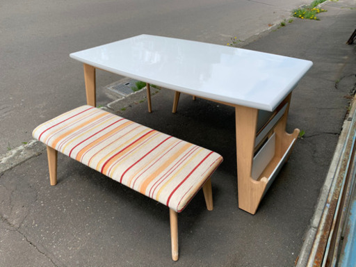 88☆ 格安！ニトリ  ダイニングテーブル　4人用　ベンチ椅子　傷みあり