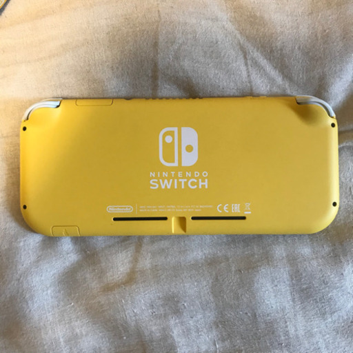 Nintendo Switch Lite イエロー