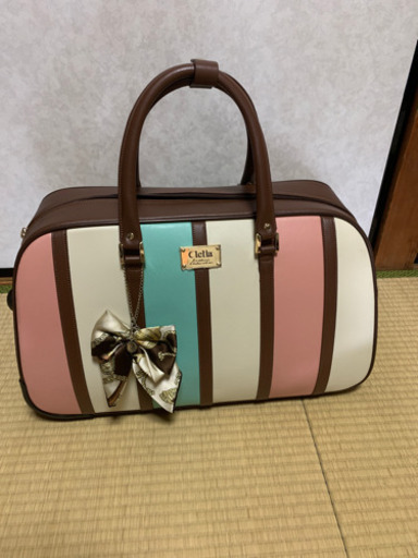 ボストンバッグ　キャリーバッグ　旅行カバン