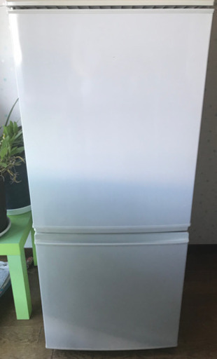 SHARP 冷凍冷蔵庫　2ドア式
