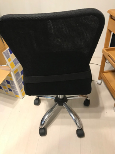 椅子譲ります。