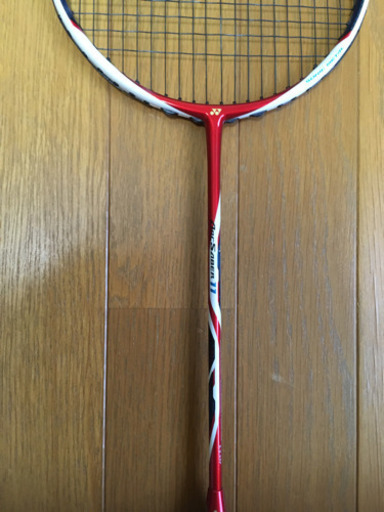 【バドミントンラケット】YONEX アークセーバー11