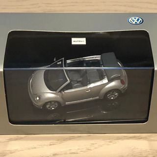 Volkswagen New Beetle 1:43ミニチュア