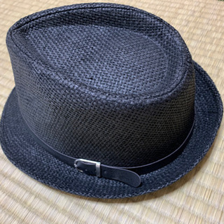 オシャレな帽子の画像