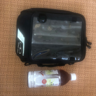 【値下げ済み】バイク用タンクバック　マグネット固定タイプの画像
