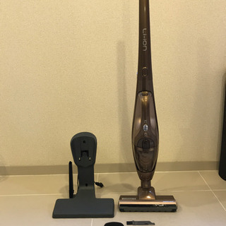 取引決定　HITACHIコードレス掃除機　PV-BC200