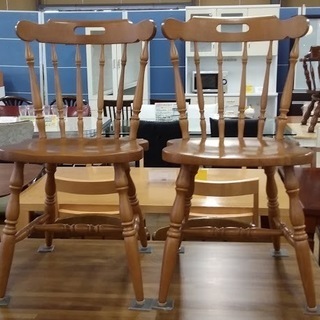 店舗同時販売中】 飛騨産業 キツツキマーク ダイニングチェア2脚