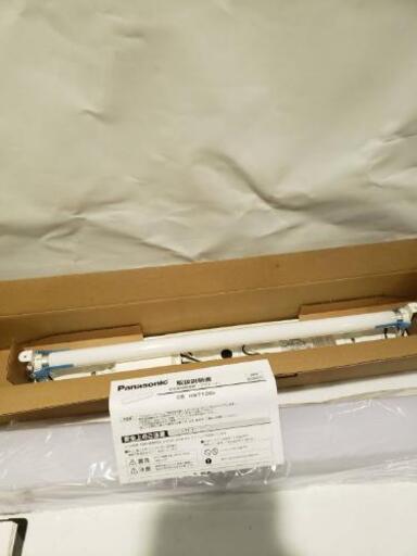 Panasonic\n照明器具HW7100E \n20型蛍光灯付