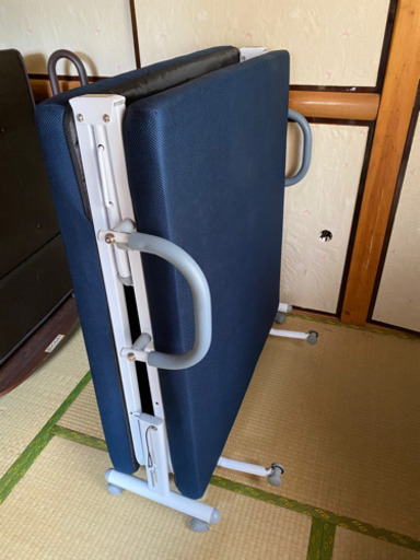 折りたたみベッド