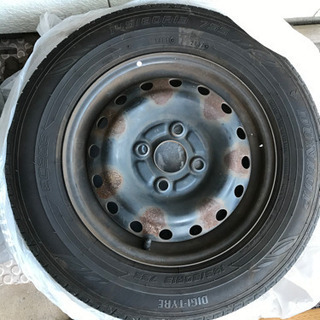 145/80／13ダンロップ4本スチールホイールとキャップ付き