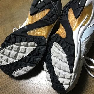 ナイキスニーカーの画像