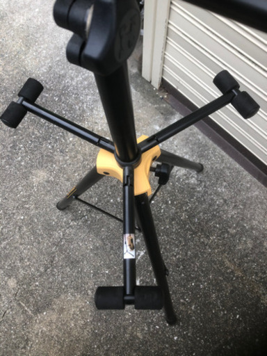 ギターホルダー/盾