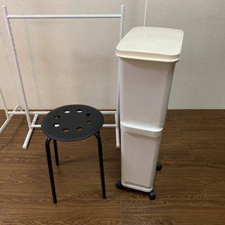 IKEA  スツール、　ゴミ箱