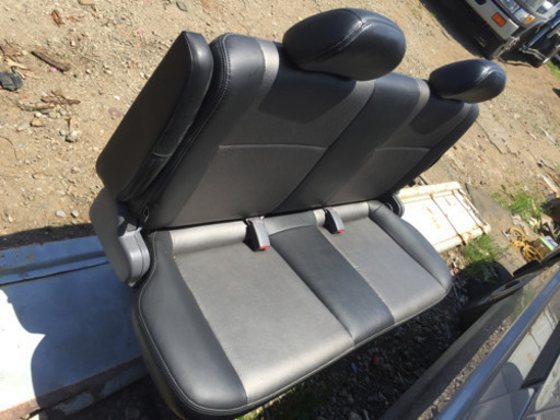 キャラバン用 シート 2列目と3列目