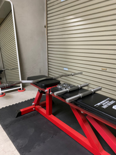 ※トレーニー必見【トレーニングベンチ】【ダンベル】【EZバー】【プレート一式】【マット】