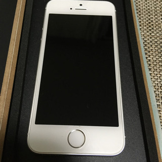 iPhoneSE シルバー　16GB 