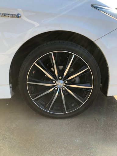 レオニス　18インチ　ホイール