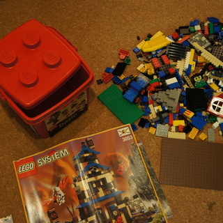 LEGO  Basic の箱に　各種いろいろ　中古