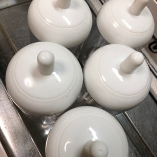 調味料入れ、保存容器、ケースなどの画像