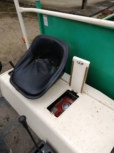 乗用運搬機　ヤンマー YANMAR 運搬車 乗用型 VP8 最大積載量 500kg