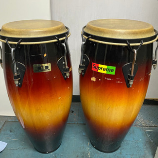 コンガ　パーカッション　打楽器