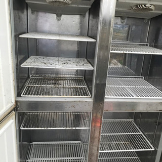 大和冷機業務用冷凍冷蔵庫の画像