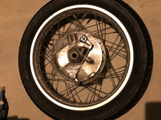 SR400 フロントドラムブレーキ　ホイール　タイヤ