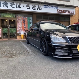 クラウンマジェスタ