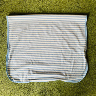 NITORI 防水シーツの画像