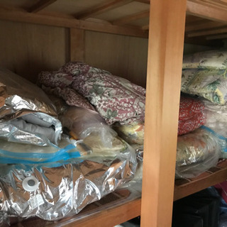 布団大量にあります