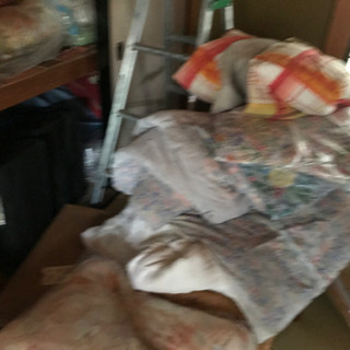 布団大量にありますの画像