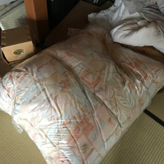 布団大量にありますの画像