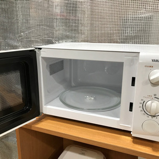 山善YAMAZEN電子レンジMW-D196Wの画像