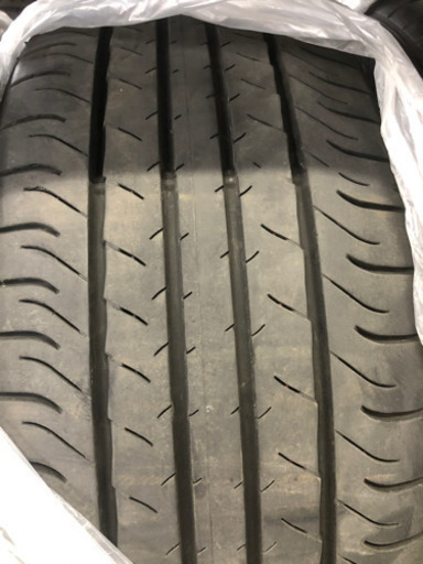 225/45R18バリ溝夏タイヤ