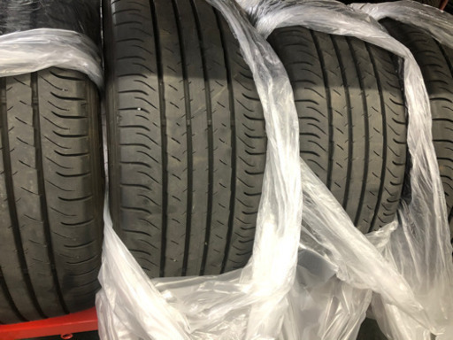 225/45R18バリ溝夏タイヤ
