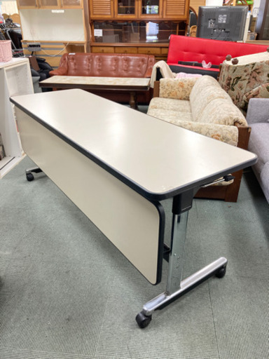 【オフィス　会議室用に❗️】オカムラ　スタックテーブル