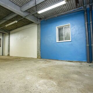 【GENTLEMAN STUDIO】七隈線薬院大通り駅徒歩7分の撮影スタジオ！写真や動画の撮影にオススメ！ − 福岡県