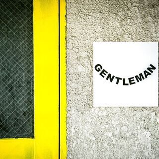 【GENTLEMAN STUDIO】七隈線薬院大通り駅徒歩7分の撮影スタジオ！写真や動画の撮影にオススメ！ - 福岡市