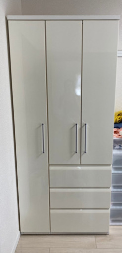 ニトリ　クローゼットタンス