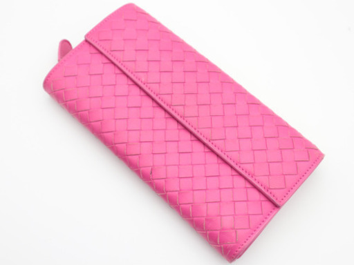 《BOTTEGA VENETA イントレチャート二つ折り長財布 》Bランク‼︎