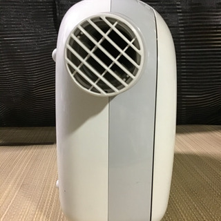 三菱ふとん乾燥機　白の画像
