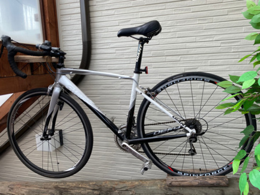 完了ジャイアント　DEFY Sサイズ　ロードバイク