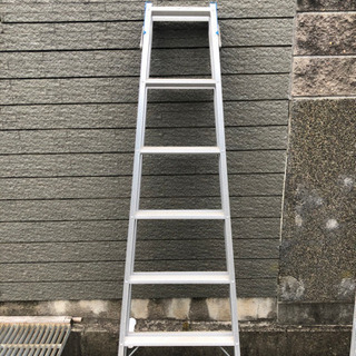 アルミ脚立　の画像