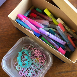 キラキラのりとゴムのセット