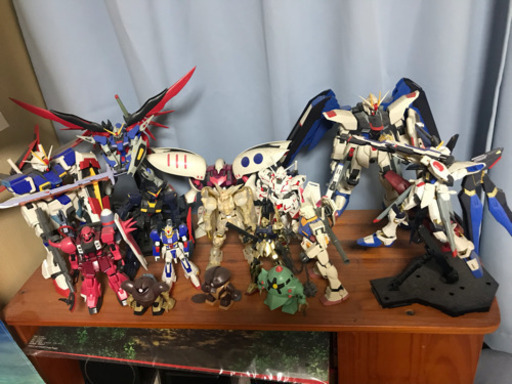 ガンダム  プラモデル