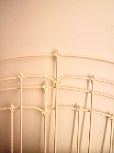 希少！ローラアシュレイ　ダブルベッド