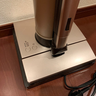 コードレス掃除機　三菱　美品の画像