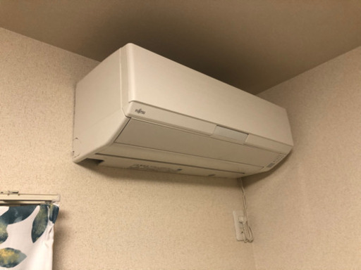 エアコン14畳タイプです